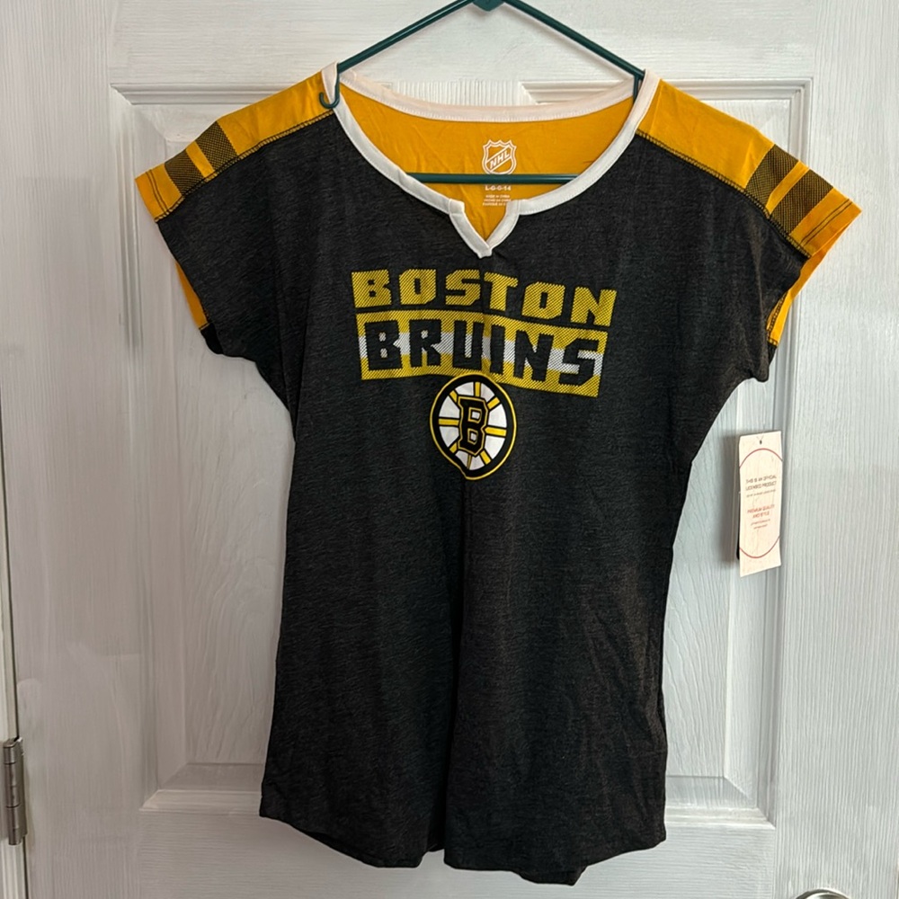 NWT Boston Bruins girl’s authentic fan tee